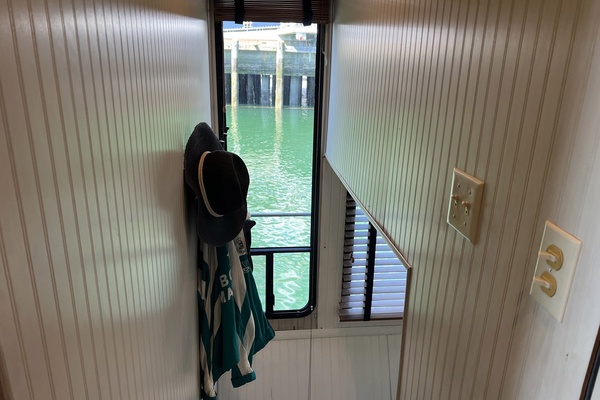65ft Sumerset Yacht For Sale