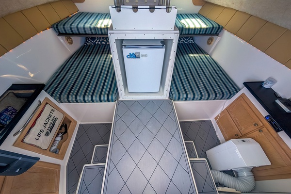 65ft Sumerset Yacht For Sale