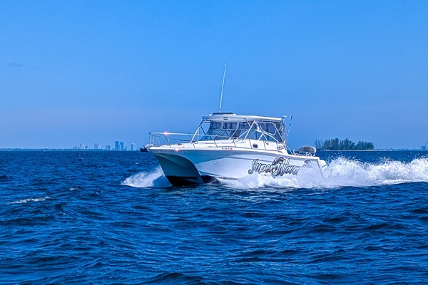 65ft Sumerset Yacht For Sale