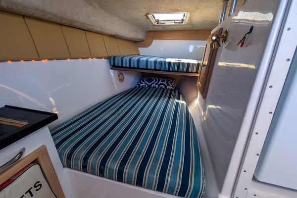 65ft Sumerset Yacht For Sale