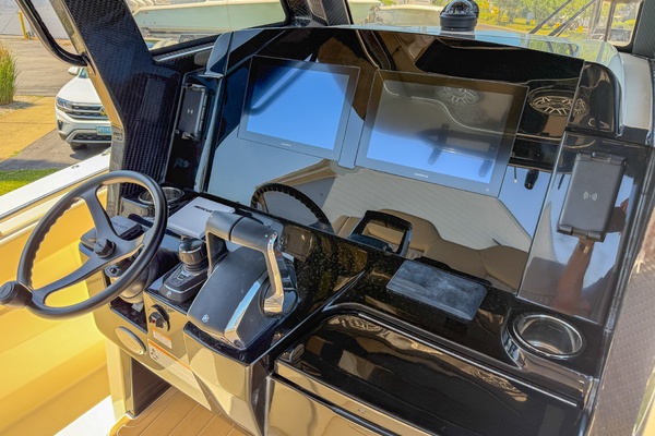28ft Scout Yacht For Sale