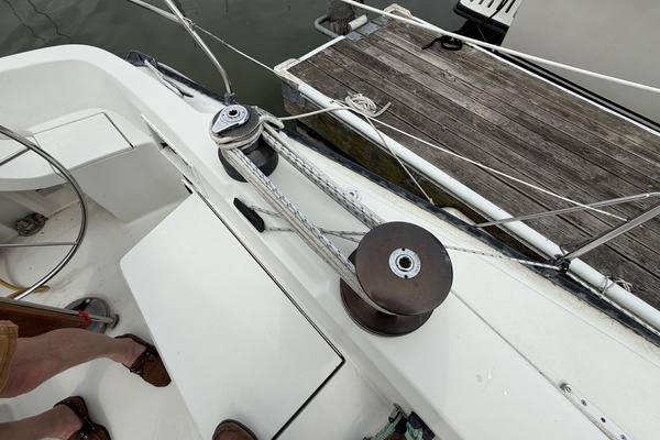 Relentless 35ft C amp C Yacht For Sale