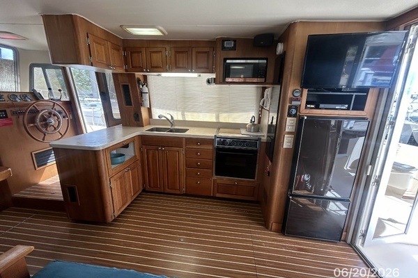 2004 Mainship 40