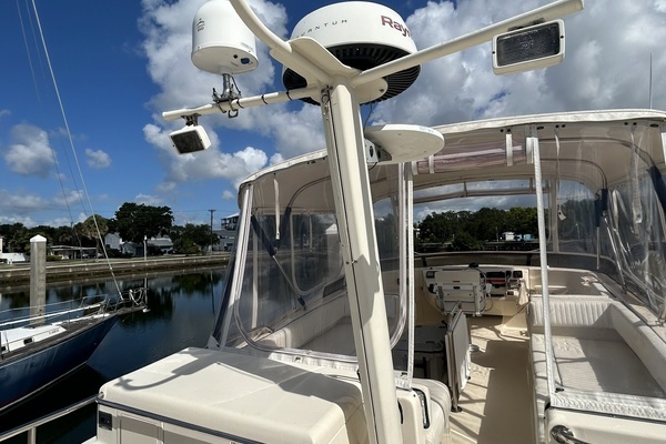 2004 Mainship 40
