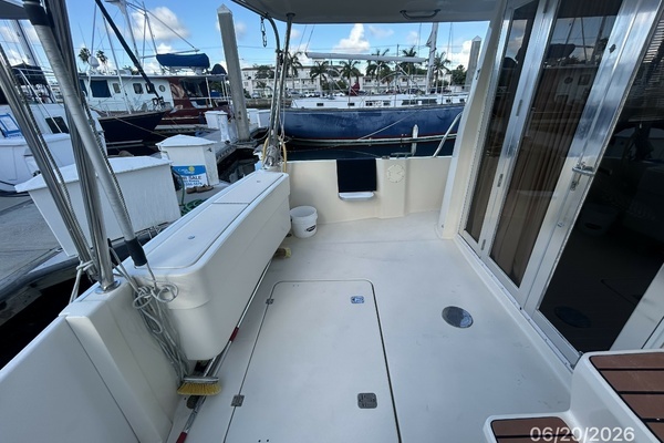 2004 Mainship 40
