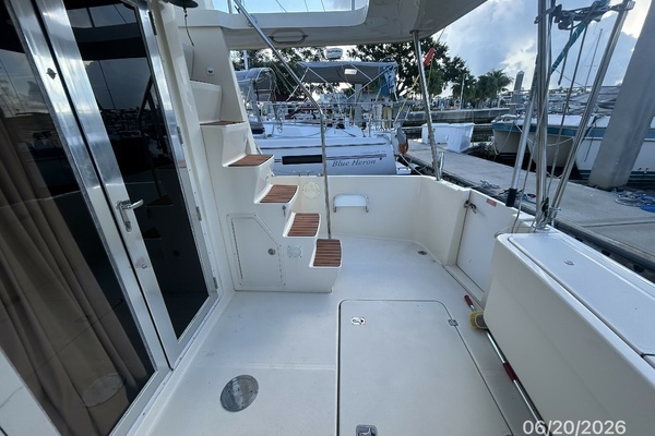 2004 Mainship 40