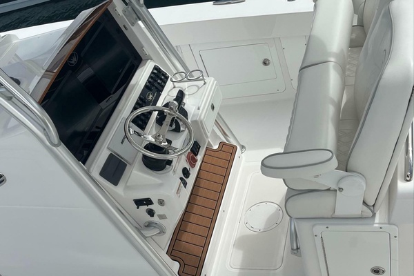 30ft Southport Yacht For Sale
