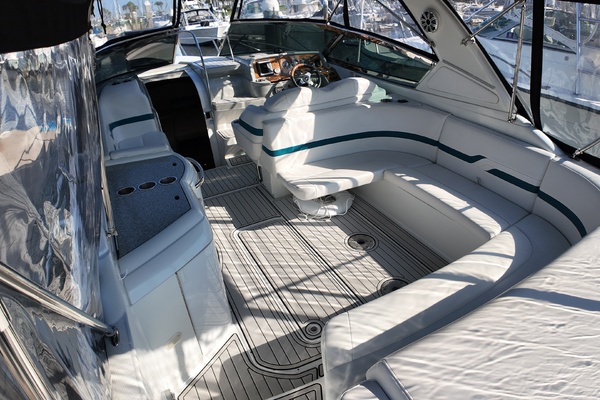 Our Paradigm Shift 33ft Formula Yacht For Sale