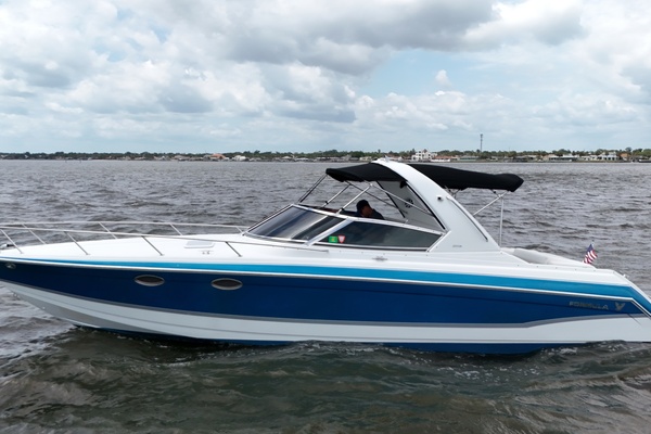 Our Paradigm Shift 33ft Formula Yacht For Sale