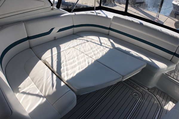 Our Paradigm Shift 33ft Formula Yacht For Sale