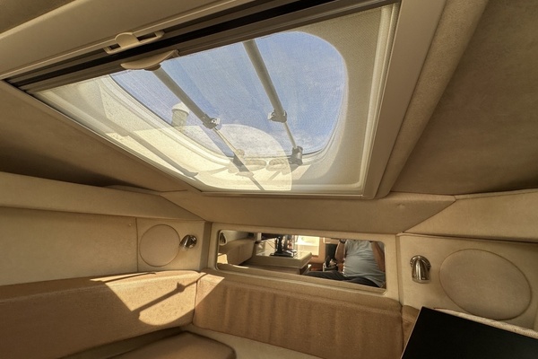 26ft Sea Ray Yacht For Sale