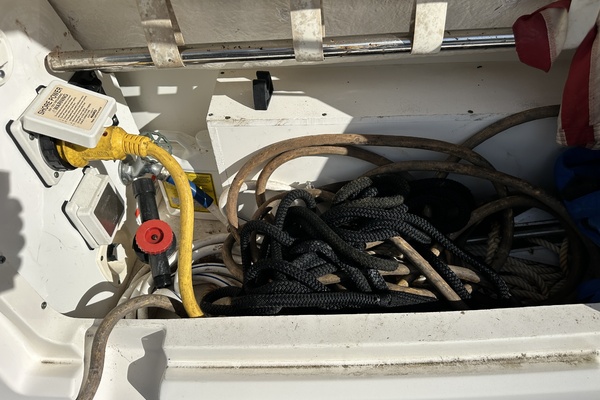 27ft Sea Ray Yacht For Sale