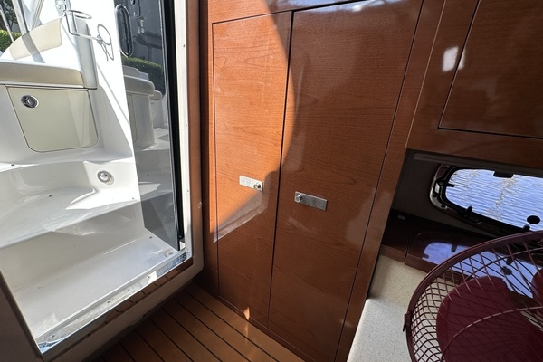 26ft Sea Ray Yacht For Sale