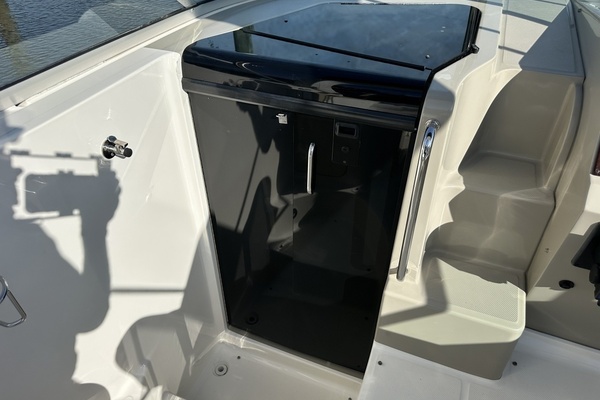 26ft Sea Ray Yacht For Sale