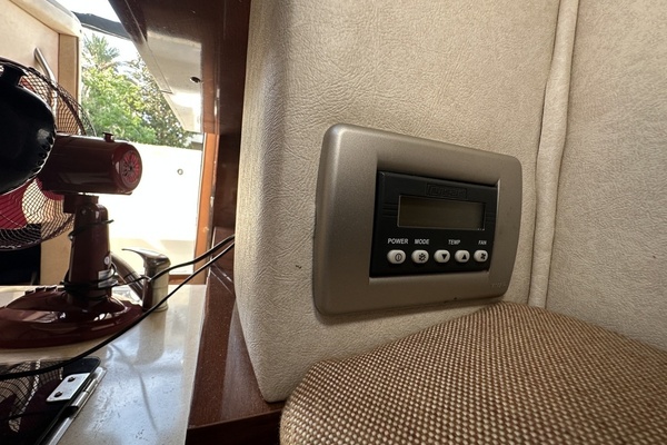 26ft Sea Ray Yacht For Sale
