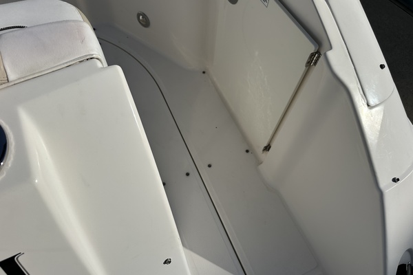 27ft Sea Ray Yacht For Sale