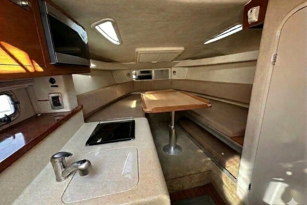 26ft Sea Ray Yacht For Sale
