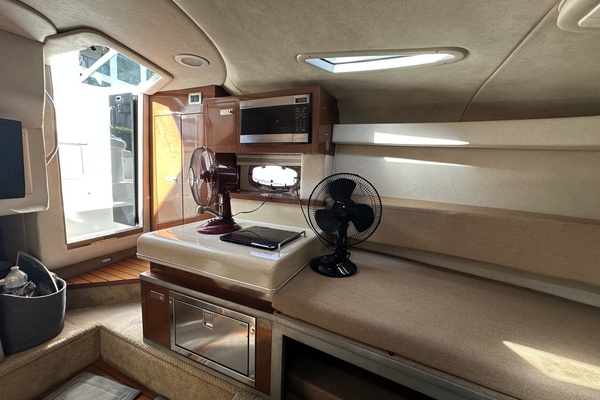 26ft Sea Ray Yacht For Sale