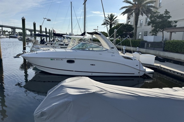 26ft Sea Ray Yacht For Sale