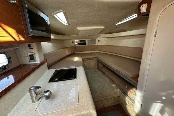 26ft Sea Ray Yacht For Sale