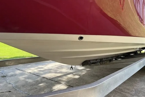 Photo of the 2015 Ebbtide 2700 CBR