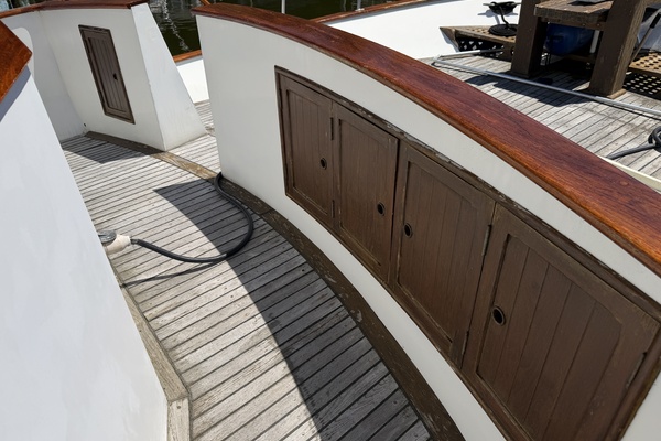 50ft Marine Trader Yacht For Sale