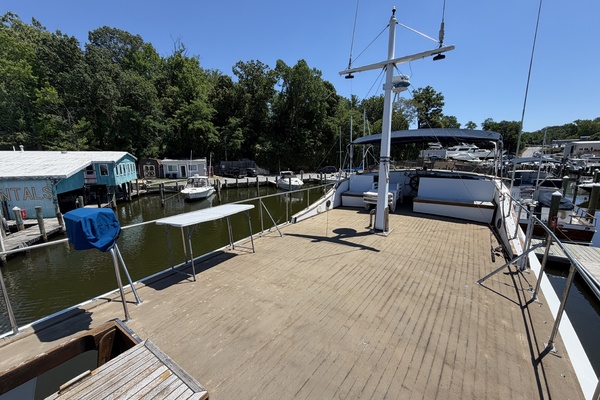50ft Marine Trader Yacht For Sale