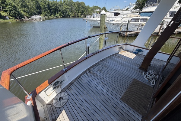50ft Marine Trader Yacht For Sale
