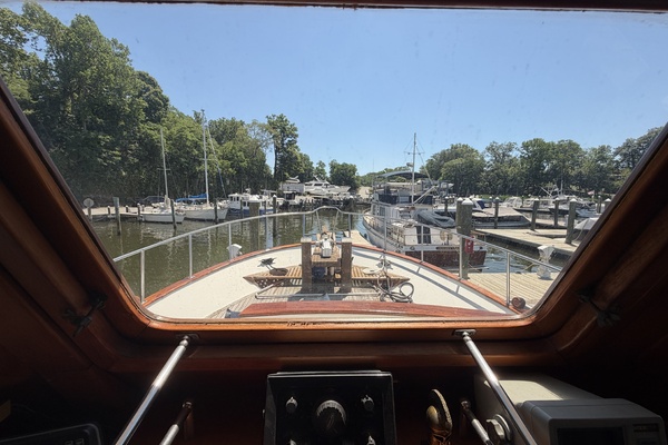 50ft Marine Trader Yacht For Sale