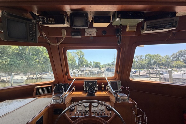 50ft Marine Trader Yacht For Sale