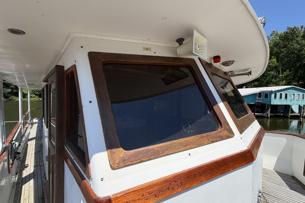 50ft Marine Trader Yacht For Sale