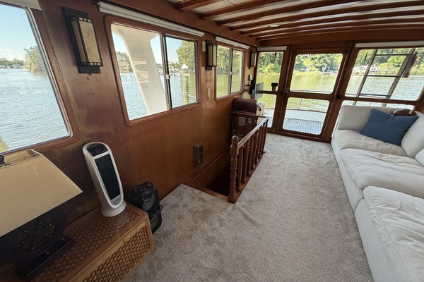 50ft Marine Trader Yacht For Sale