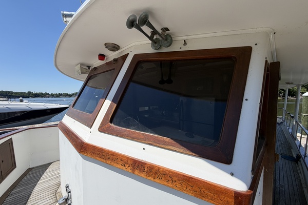50ft Marine Trader Yacht For Sale