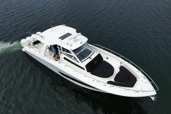 42ft Boston Whaler Yacht For Sale