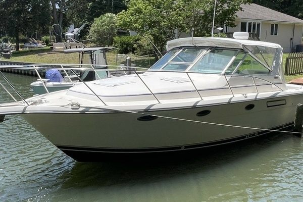 31-ft-Tiara Yachts-1997-31 OPEN-M & M Pine Knoll Shores North Carolina United States  yacht for sale