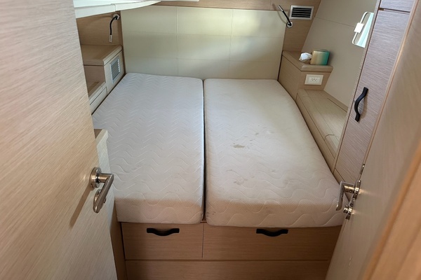 51ft Jeanneau Yacht For Sale