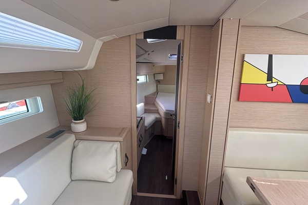 51ft Jeanneau Yacht For Sale