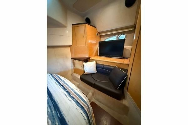 2009 Cranchi 43