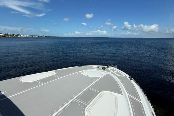 35ft Hydra Sports Yacht For Sale