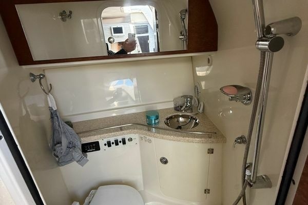 35ft Hydra Sports Yacht For Sale