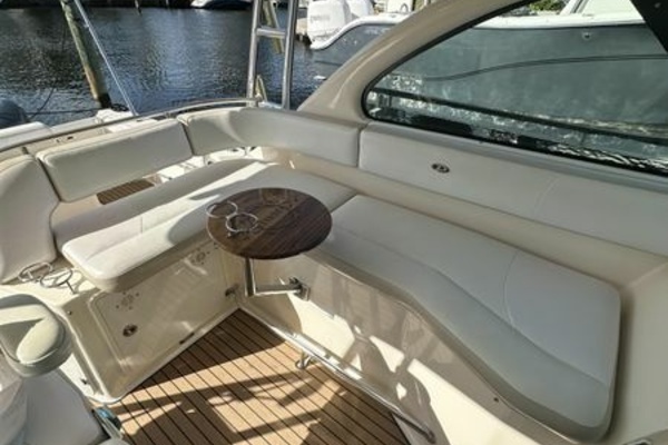 31ft Pursuit Yacht For Sale