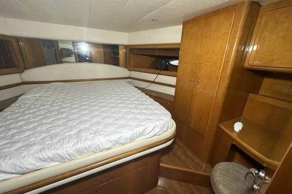 57ft Uniesse Yacht For Sale