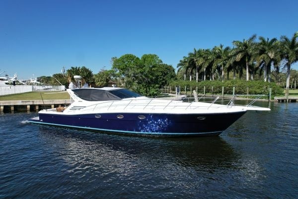 57ft Uniesse Yacht For Sale