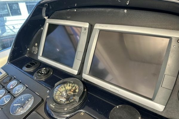 57ft Uniesse Yacht For Sale