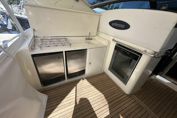 57ft Uniesse Yacht For Sale