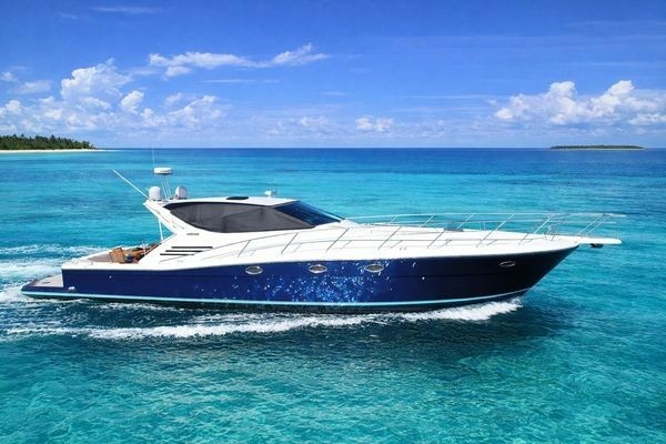 57ft Uniesse Yacht For Sale