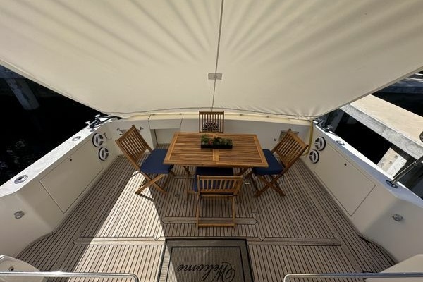 57ft Uniesse Yacht For Sale