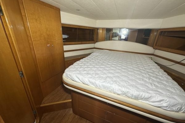 57ft Uniesse Yacht For Sale