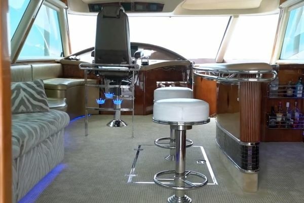 70ft Magnum Yacht For Sale