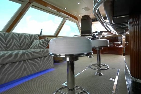 70ft Magnum Yacht For Sale